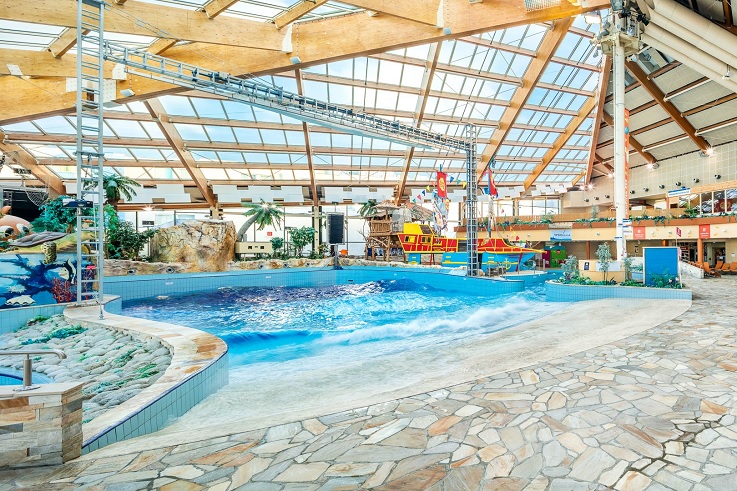 WATER AND SAUNA WORLD IN THE WATER PARK