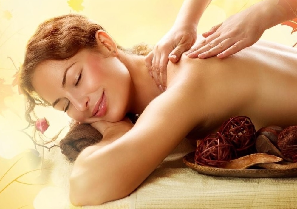 HERBSTLICHE AROMA-MASSAGE